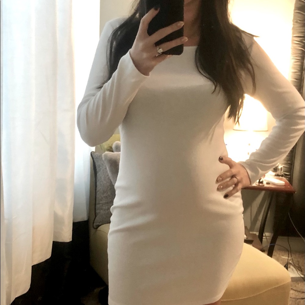 This is a L dress I got to wear with boots. Pregnancy changes things!